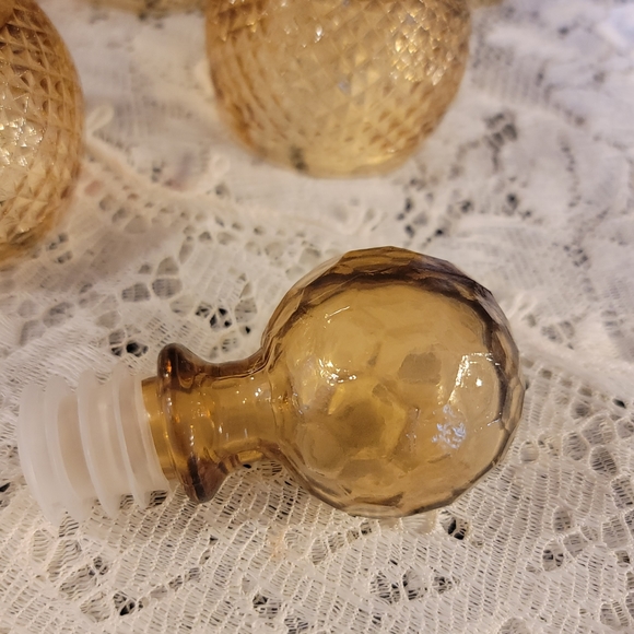 MCM Empoli Amber Glass Decanter Set - Picture 12 of 15